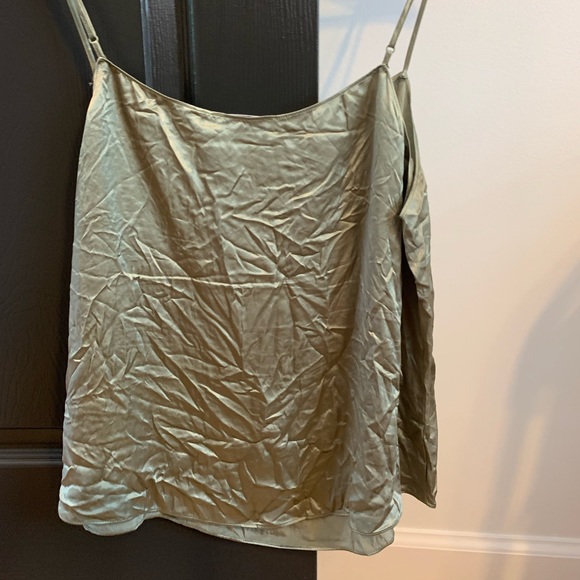 Aritiza Babaton Benji Camisole in sage frost - Picture 3 of 8